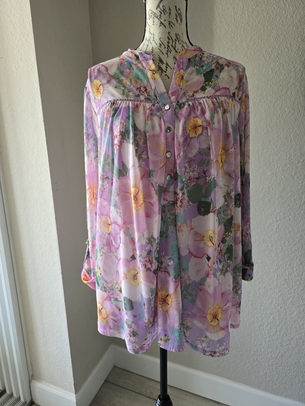 Juniper + Lime Women's Floral Mesh Blouse – Size 1X